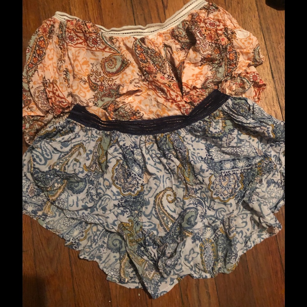 2 Victoria Secret sleeping shorts